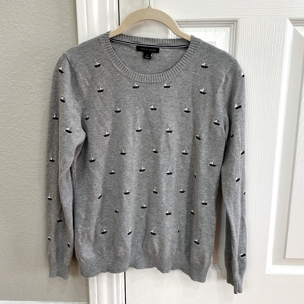 Tommy Hilfiger  girl’s long sleeve t shirt M
